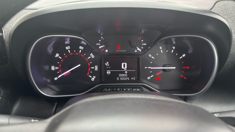 Citroen C3 Aircross 1.2 PureTech 110 Shine 5dr Petrol Hatchback